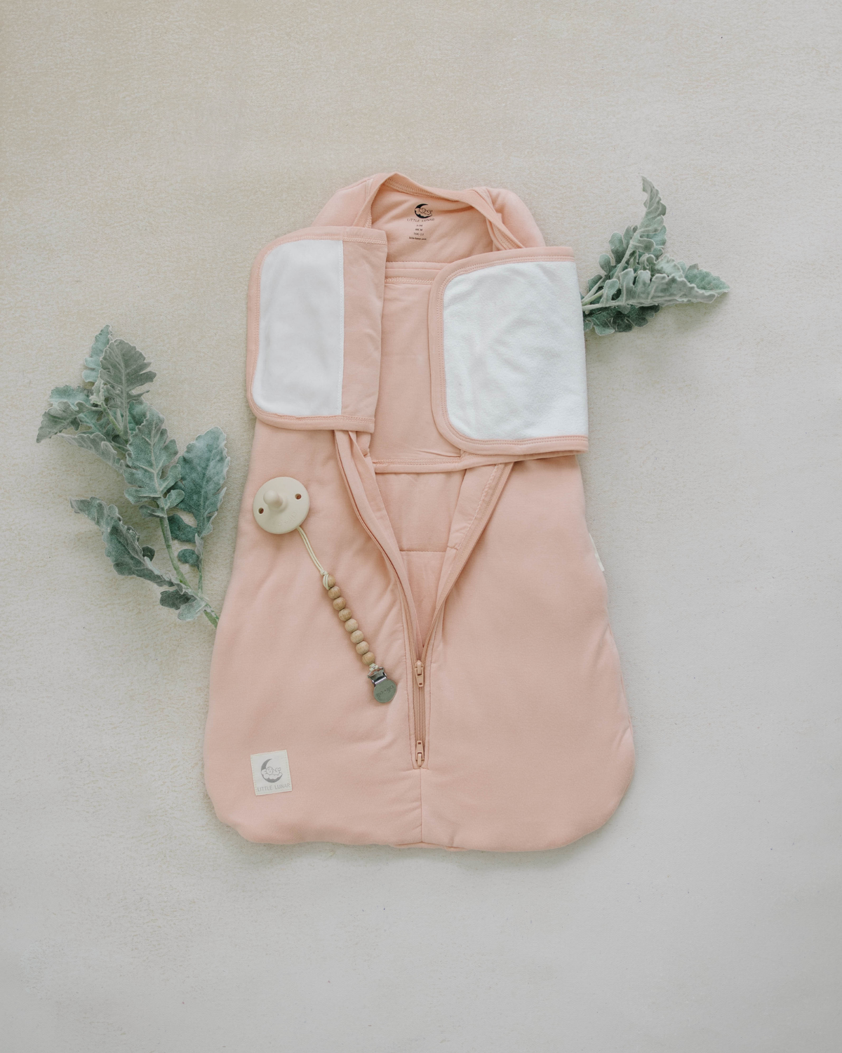 2-in-1 Bamboo Swaddle Sleeping Bag for Babies (0-6 Months)