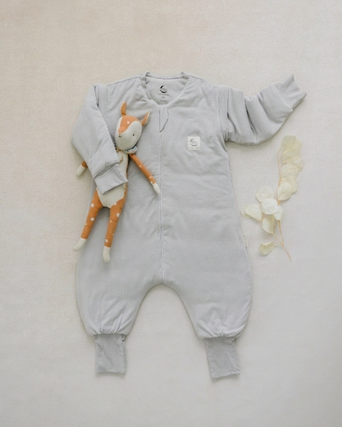 Walker sleeping bags with legs and detachable sleeves
