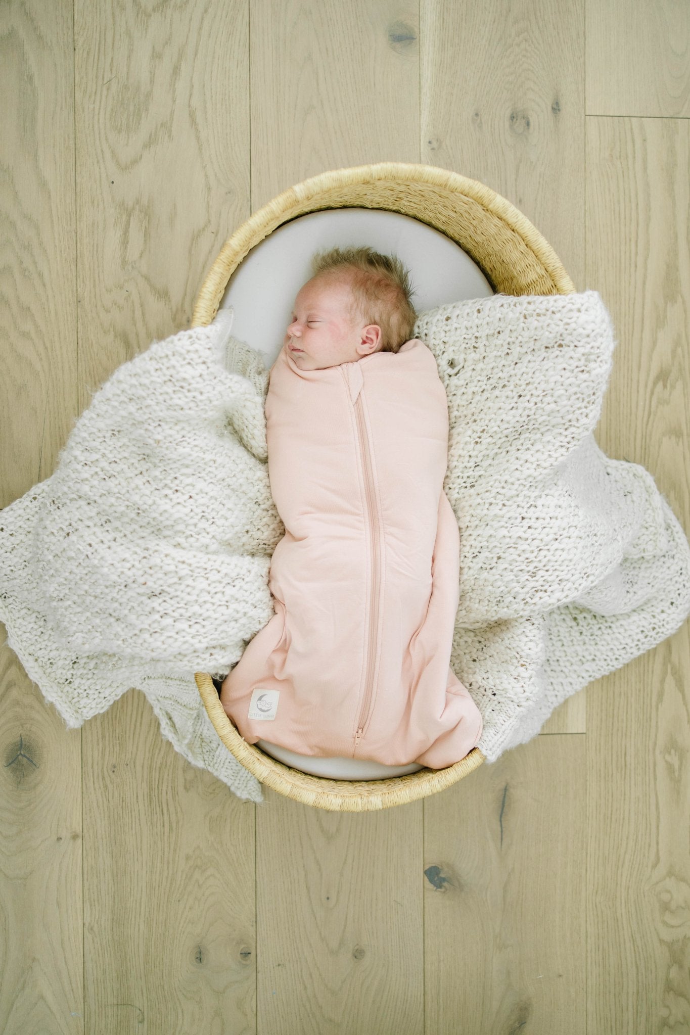 Bamboo Swaddle Sleeping Bag for Newborns (0 - 6 Months) - Little Lunar