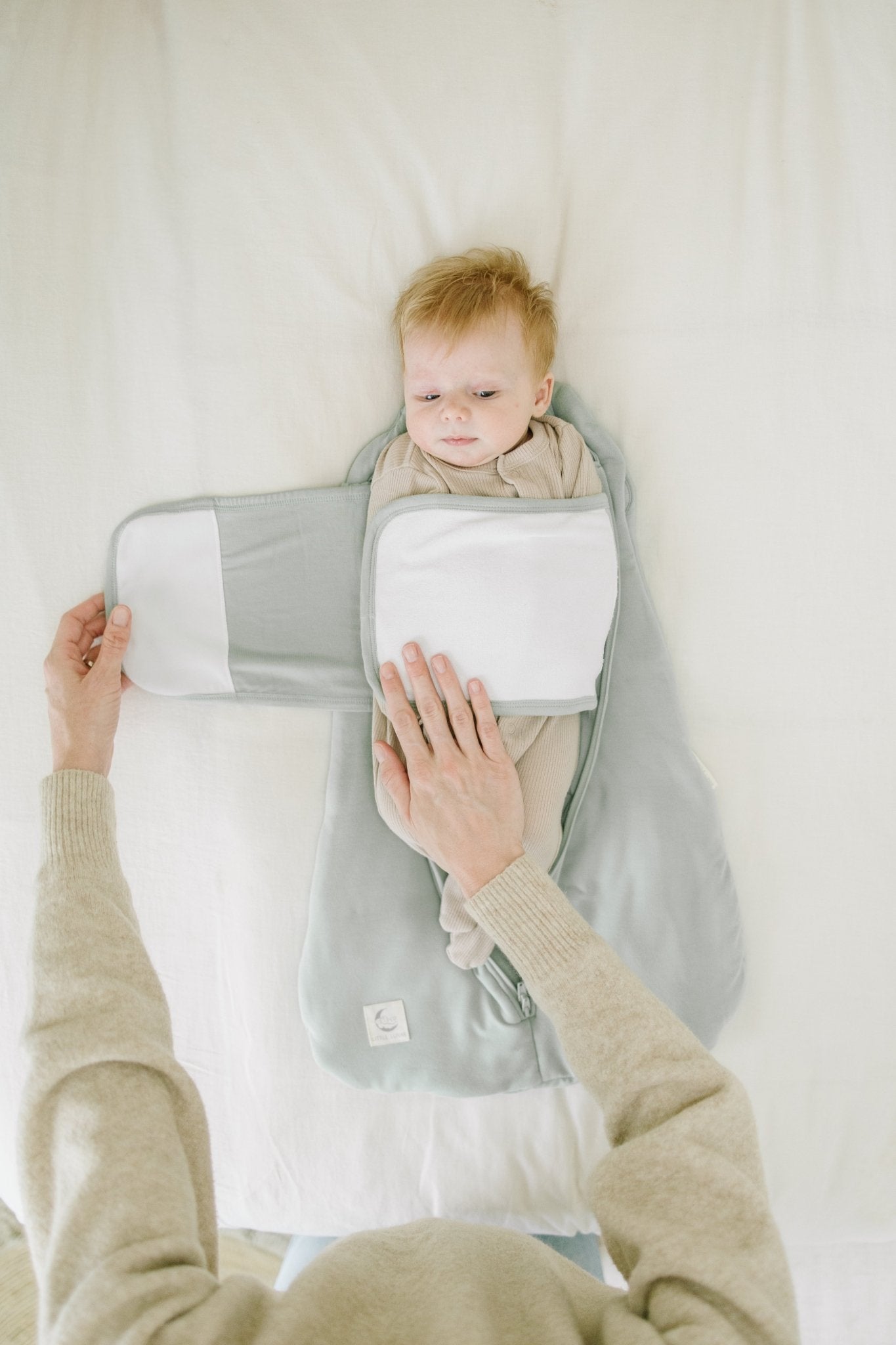 Bamboo Swaddle Sleeping Bag for Newborns (0 - 6 Months) - Little Lunar